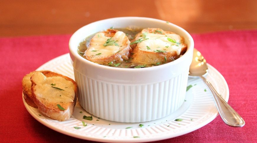французский луковый суп