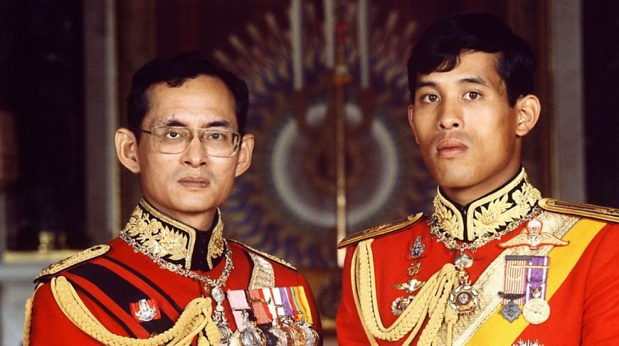 Маха Вачиралонгкорн и Король Таиланда