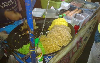 уличная еда в тайланде