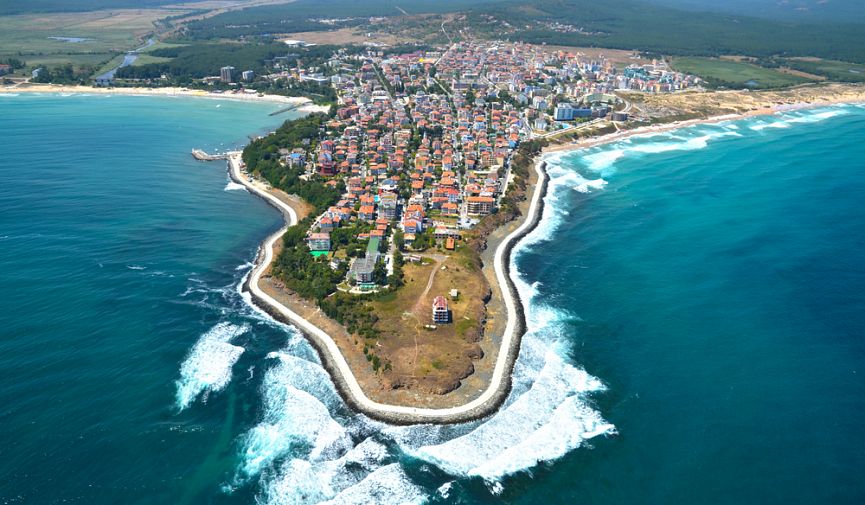 Недвижимость и уровень жизни в Болгарии и Черногории: сравнение цен на жилье и продукты