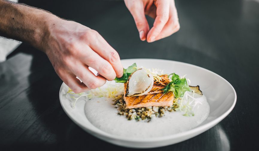 Приключения повара в Европе и обратная сторона «мишленовских» ресторанов